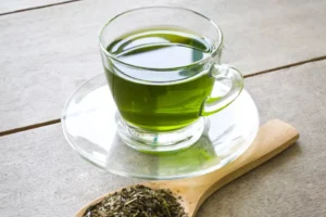 Japonská hojicha: Zelený čaj s unikátní chutí